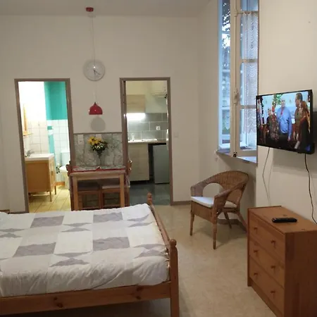 Proche Des Thermes, Au Calme Apartman Rochefort